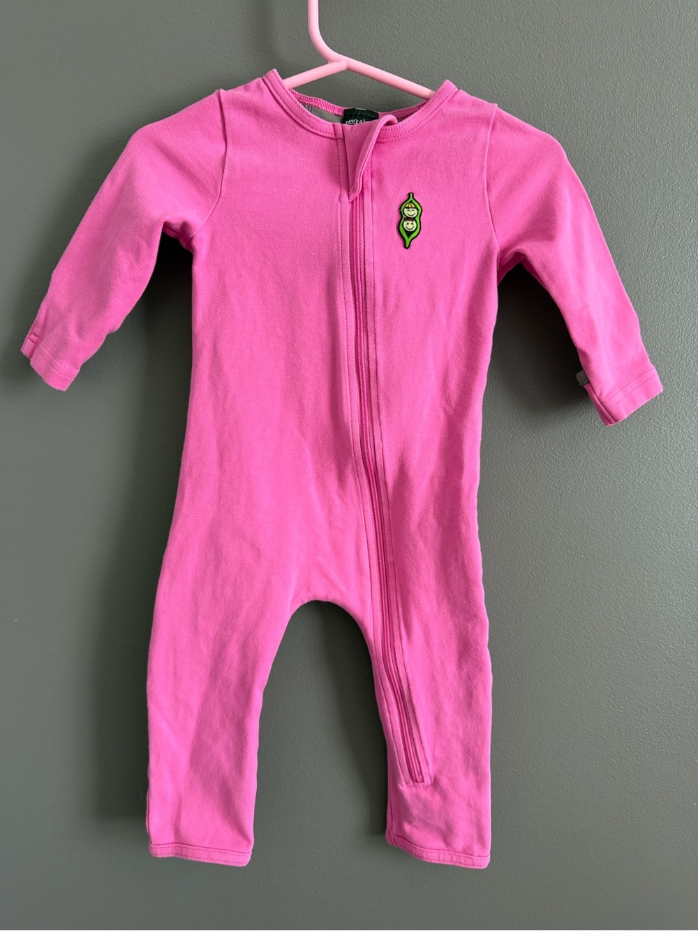 Peekaboo beans Pink Baby One-Piece Zip Romper